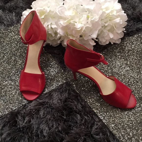 Nine West Red Leather Strap Heel - Picture 3 of 8